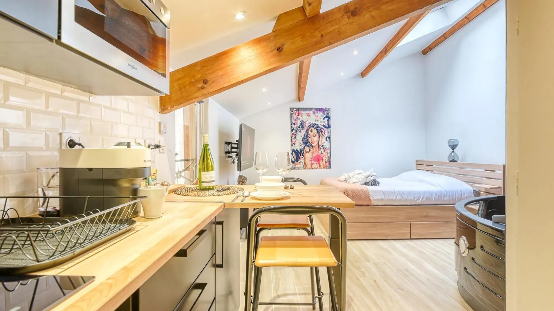 Appartamento New / Belle Et Rebelle Avec Jacuzzi Lione