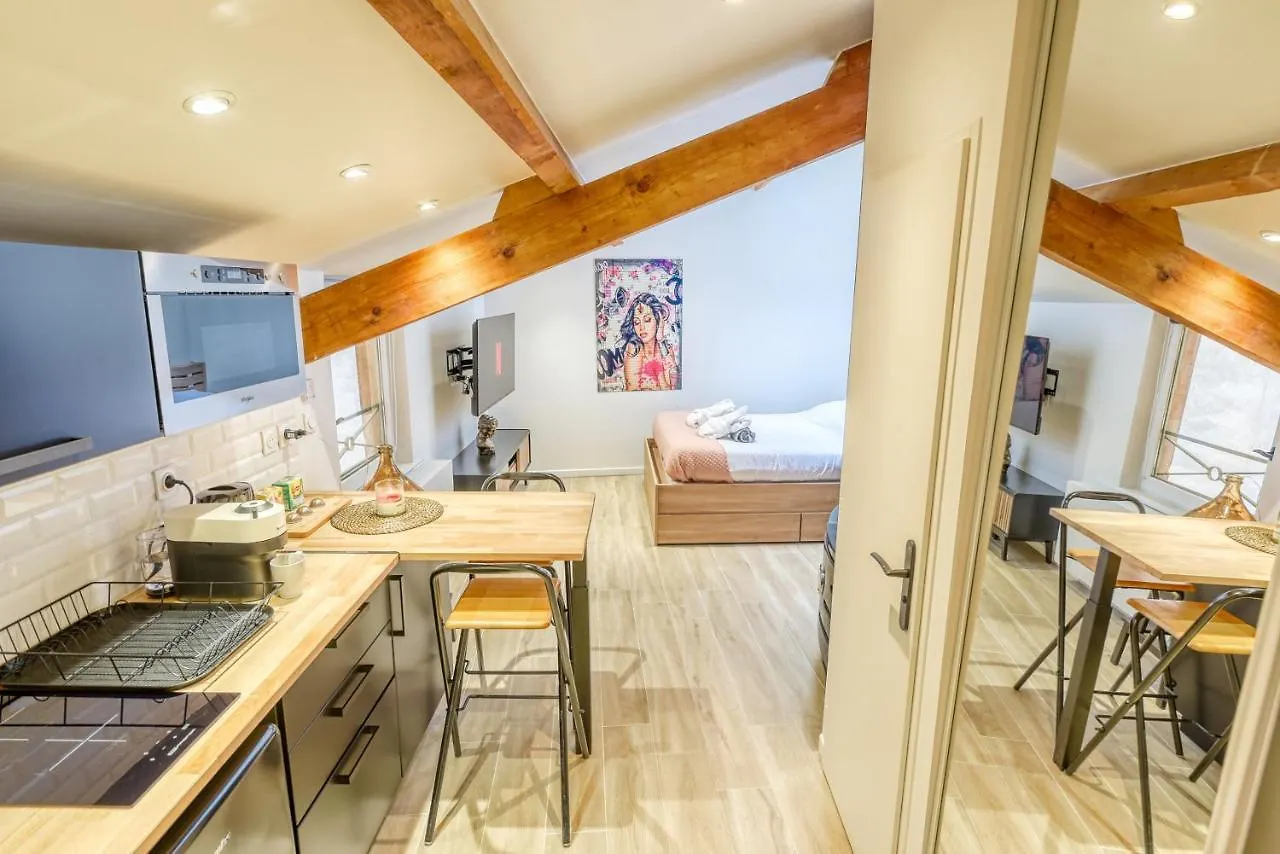 Appartamento New / Belle Et Rebelle Avec Jacuzzi Lione