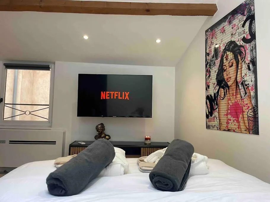 New / Belle Et Rebelle Avec Jacuzzi Apartment Lyon 0*,  France